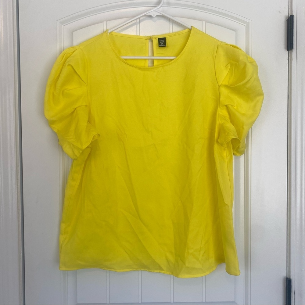 SHEIN Prive Plus Keyhole Back Puff Sleeve Yellow Top Size 1XL